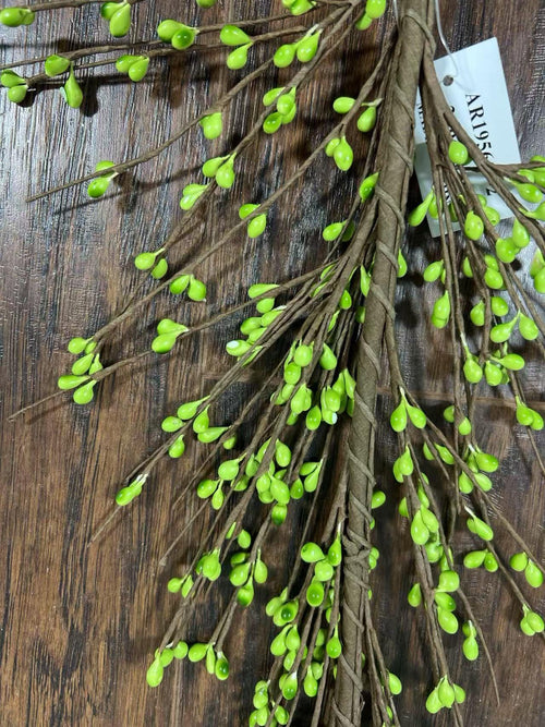 4.5ft Green Berry Garland – Artificial Twig Vine for Spring Wedding, Farmhouse or Table Decor