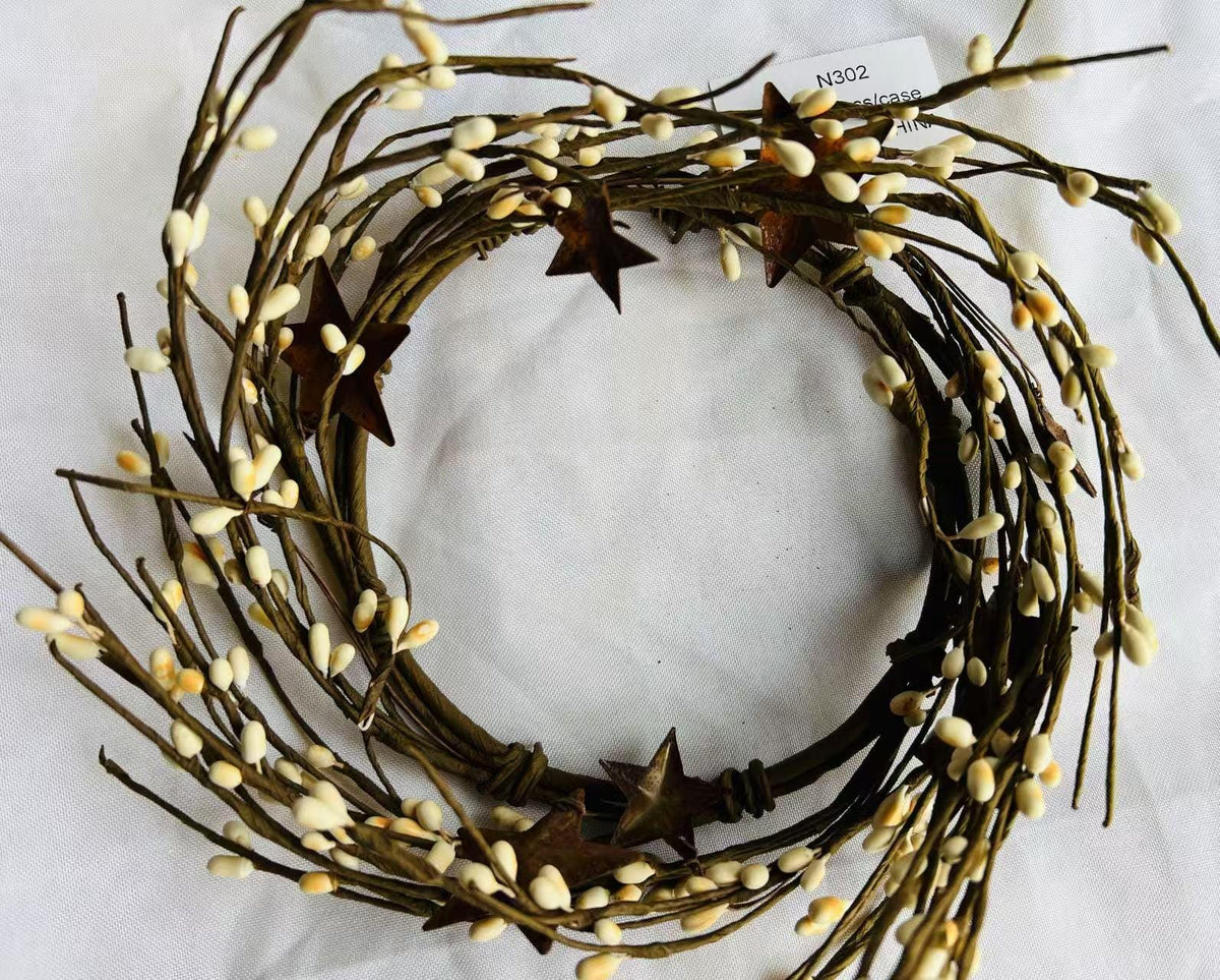 Mini Cream Pip Berry Wreath: Rustic Star Country Decor (4.5")