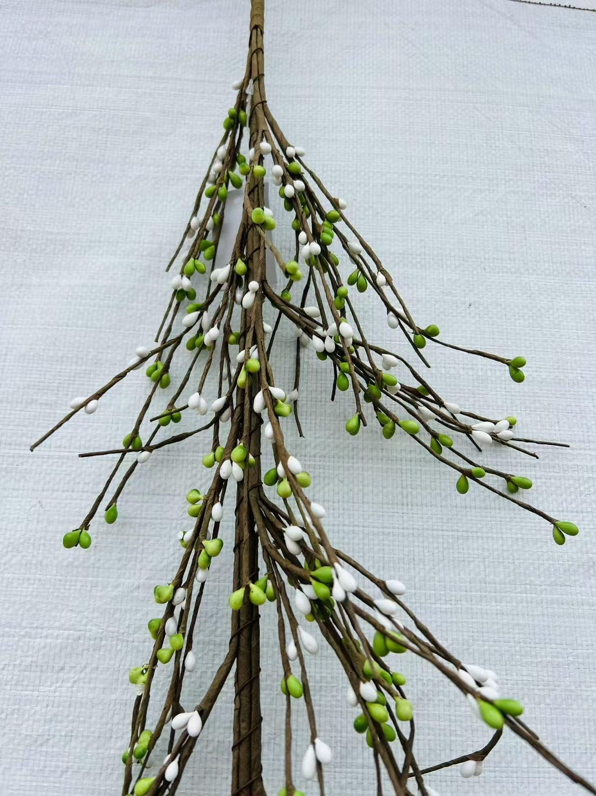 Pip Berry Garland 55” Green White Spring Farmhouse Rustic Easter Mantel Decor