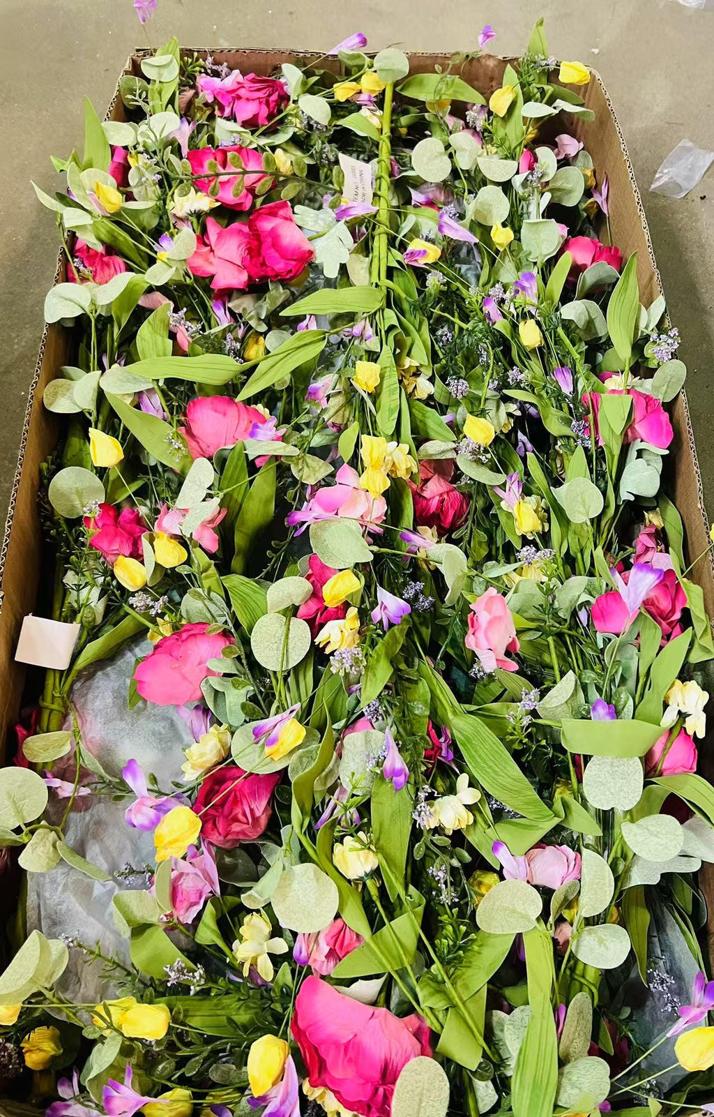 Floral Garland: Rose & Chrysanthemum Spring Decor (5ft)