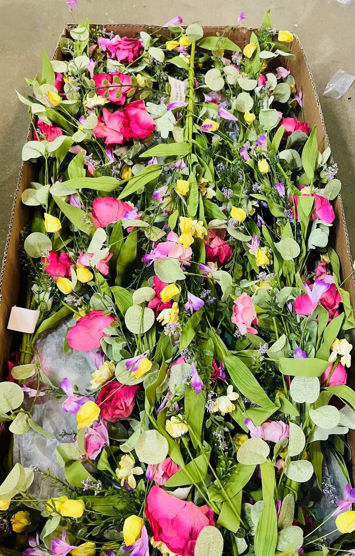 Floral Garland: Rose & Chrysanthemum Spring Decor (5ft)