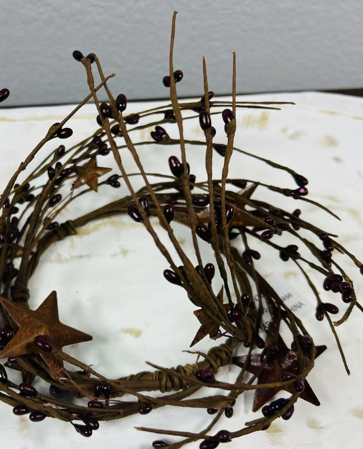 Burgundy Pip Berry Candle Ring with Rustic Metal Stars - 4.5" Farmhouse Decor