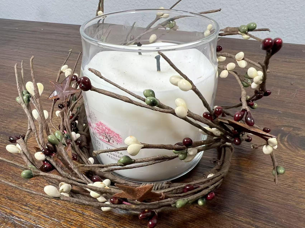 Pip Berry Candle Ring with Metal Stars: Rustic Farmhouse Decor
