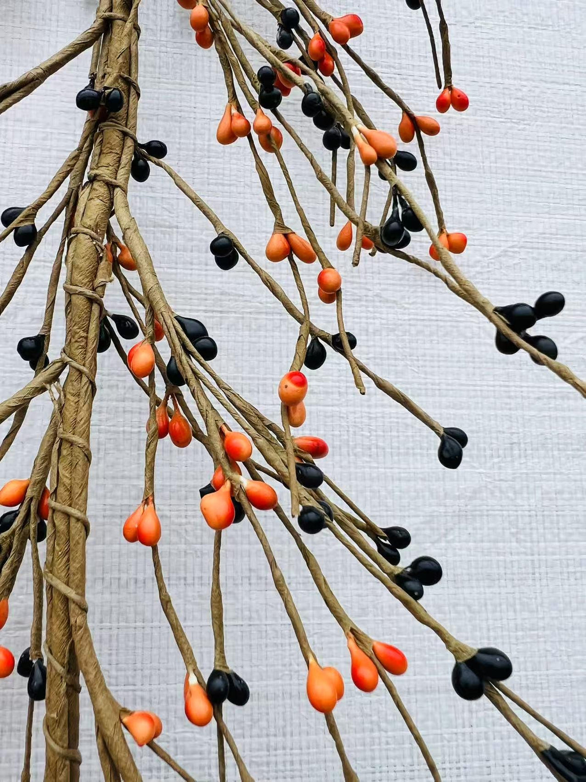 Orange Black Pip Berry Garland: 4.5ft Rustic Halloween Decor