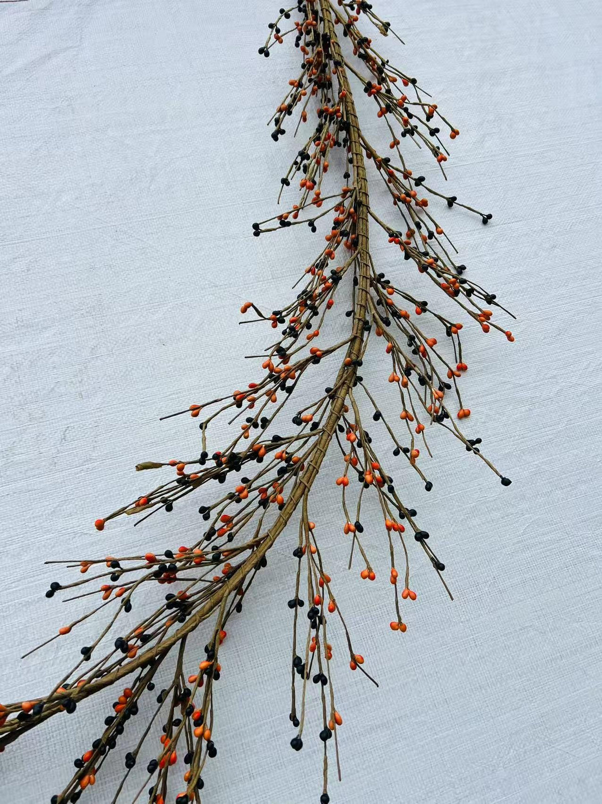Orange Black Pip Berry Garland: 4.5ft Rustic Halloween Decor
