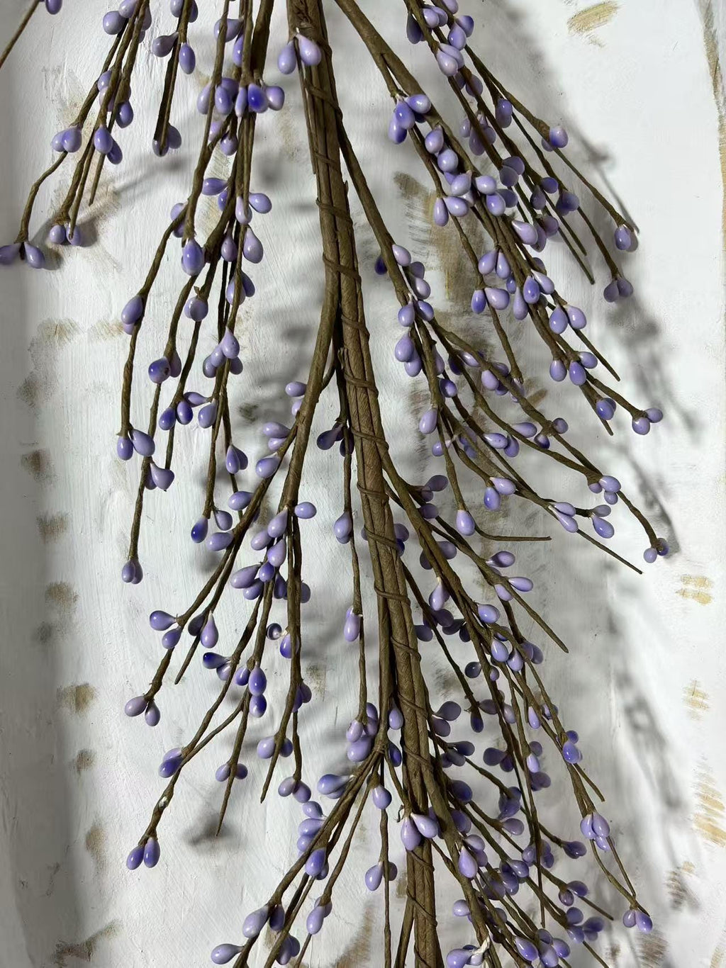 Lilac Pip Berry Garland 4.5ft | Rustic Country Decor | Spring Farmhouse Mantel Garland