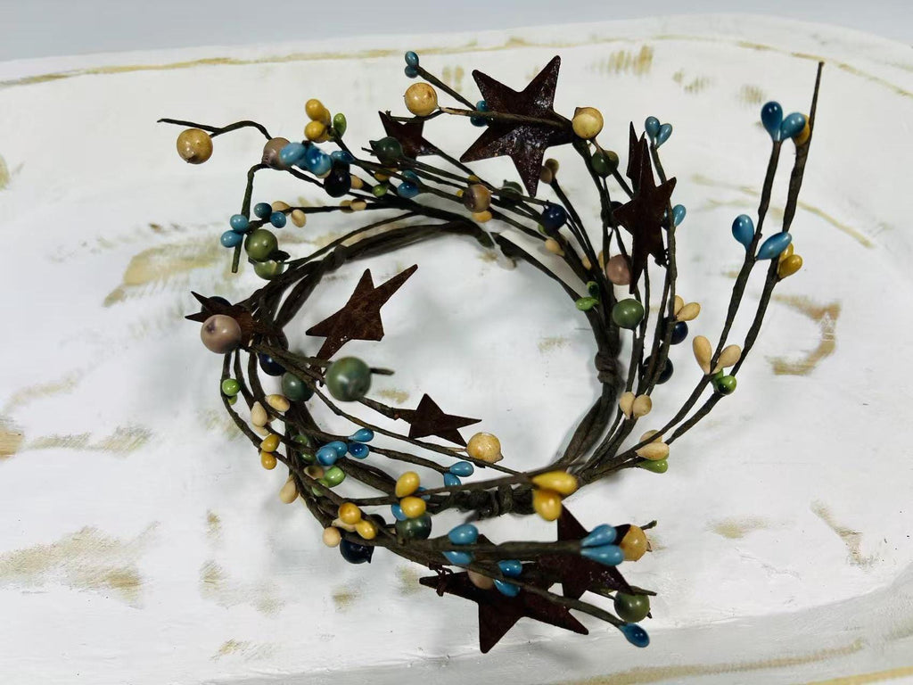 Pip Berry Candle Ring with Rustic Metal Stars: Farmhouse Decor