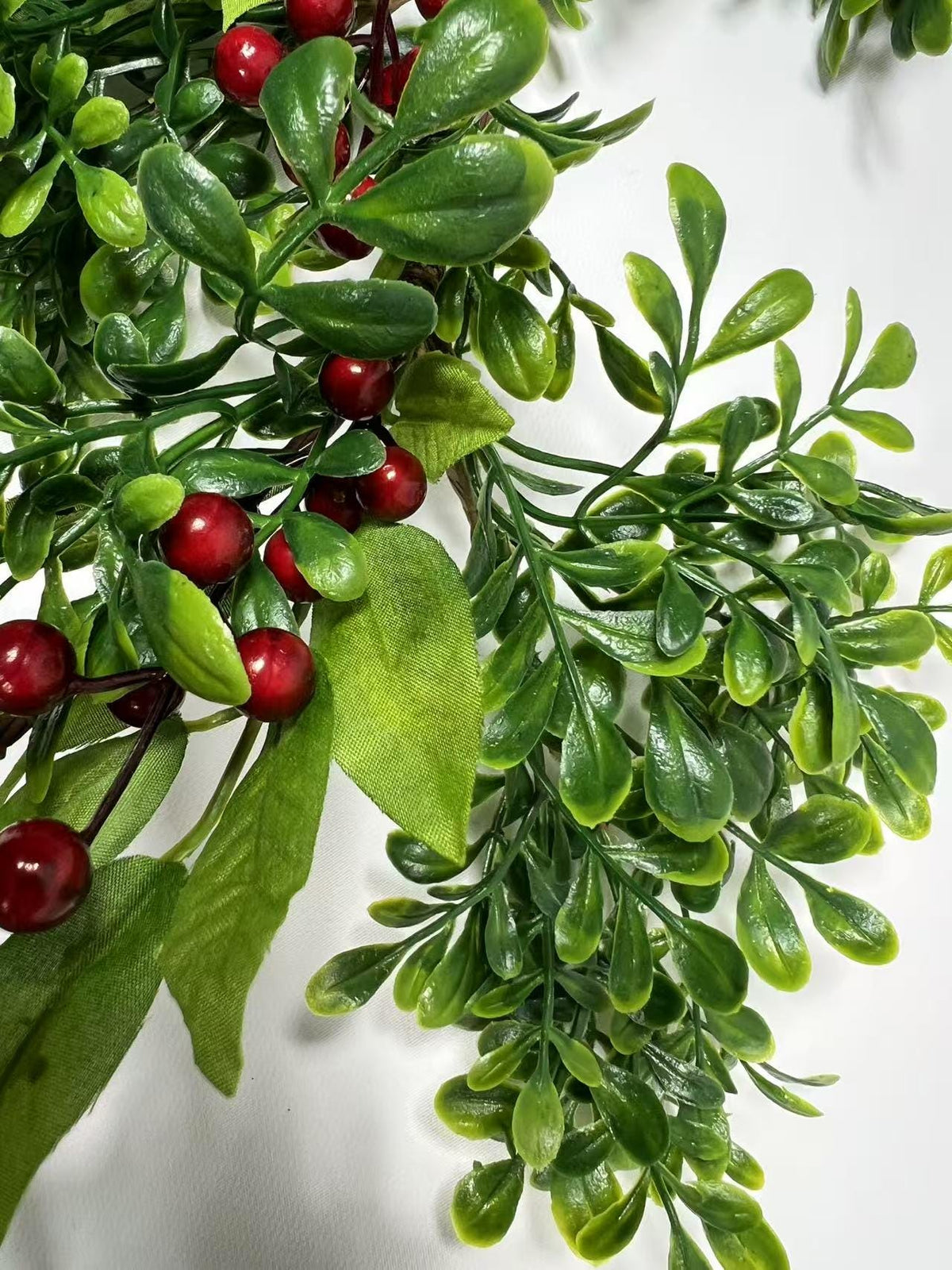 5ft Artificial Boxwood Garland with Red Berries | Christmas Greenery Vine | Holiday Mantel Decor