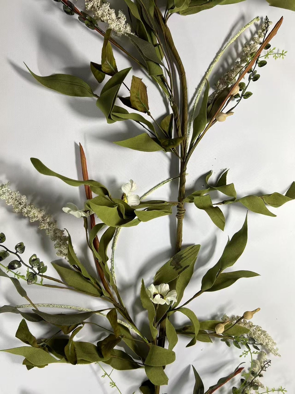 Artificial Greenery Garland – Faux Leaves & White Floral Vine for Wedding and Home Decor