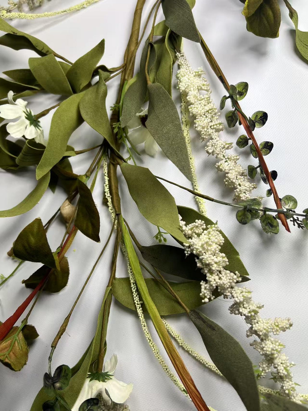Artificial Greenery Garland – Faux Leaves & White Floral Vine for Wedding and Home Decor