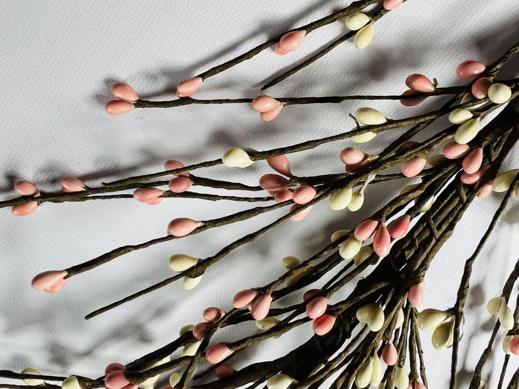 Pink & Cream Pip Berry Garland - 4.5ft Spring Wedding Decor