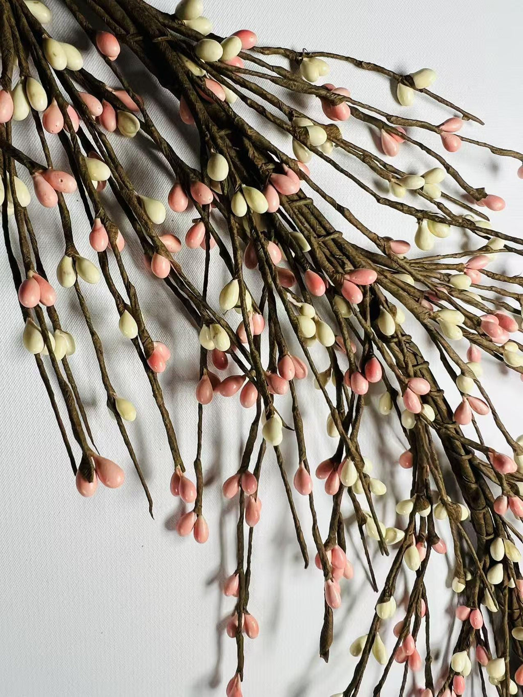 Pink & Cream Pip Berry Garland - 4.5ft Spring Wedding Decor