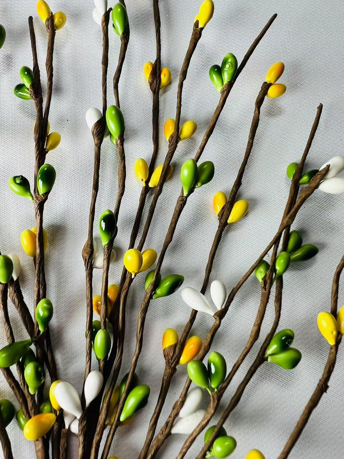 14" Spring Pip Berry Spray: Rustic Farmhouse Floral Stem