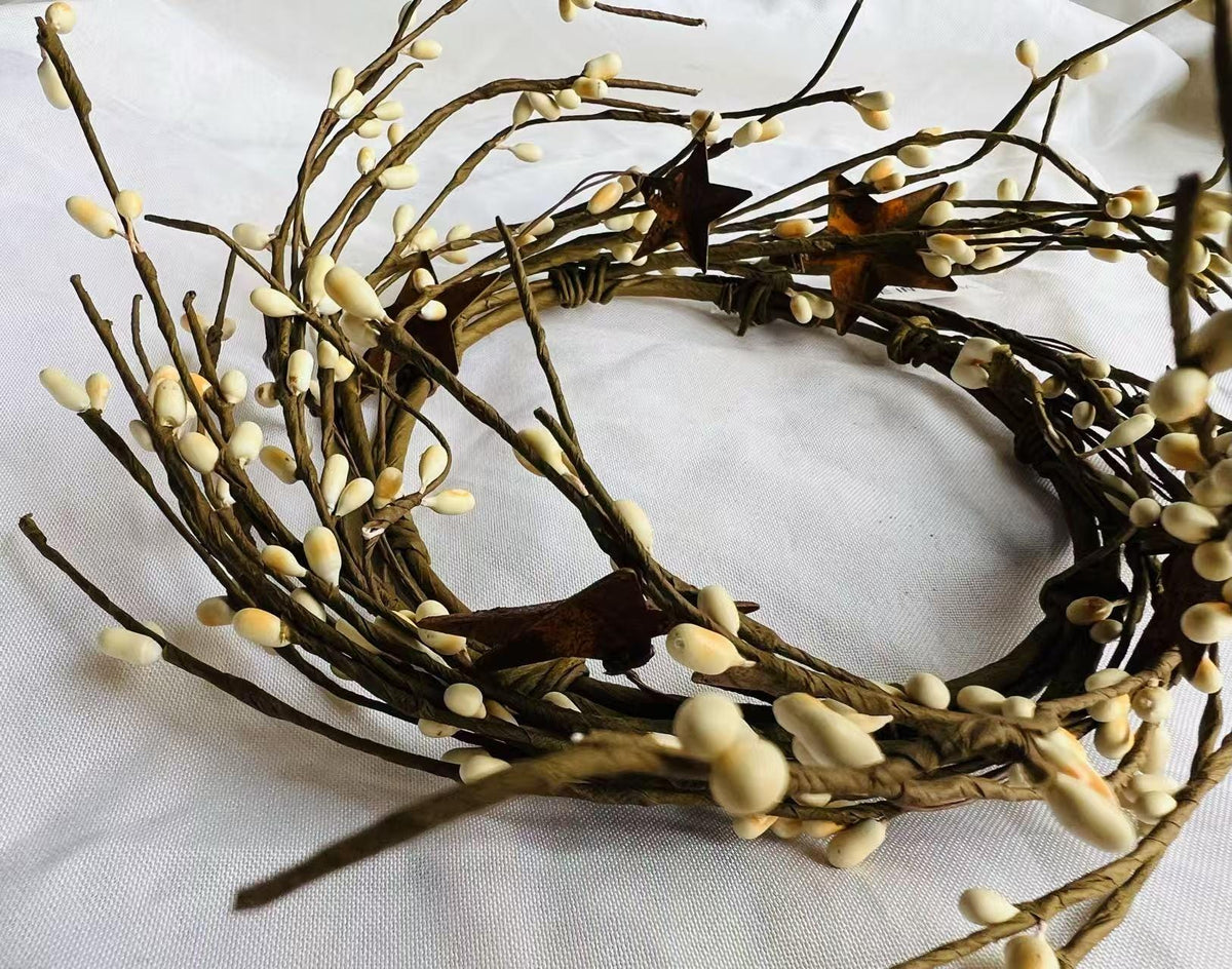 Mini Cream Pip Berry Wreath: Rustic Star Country Decor (4.5")