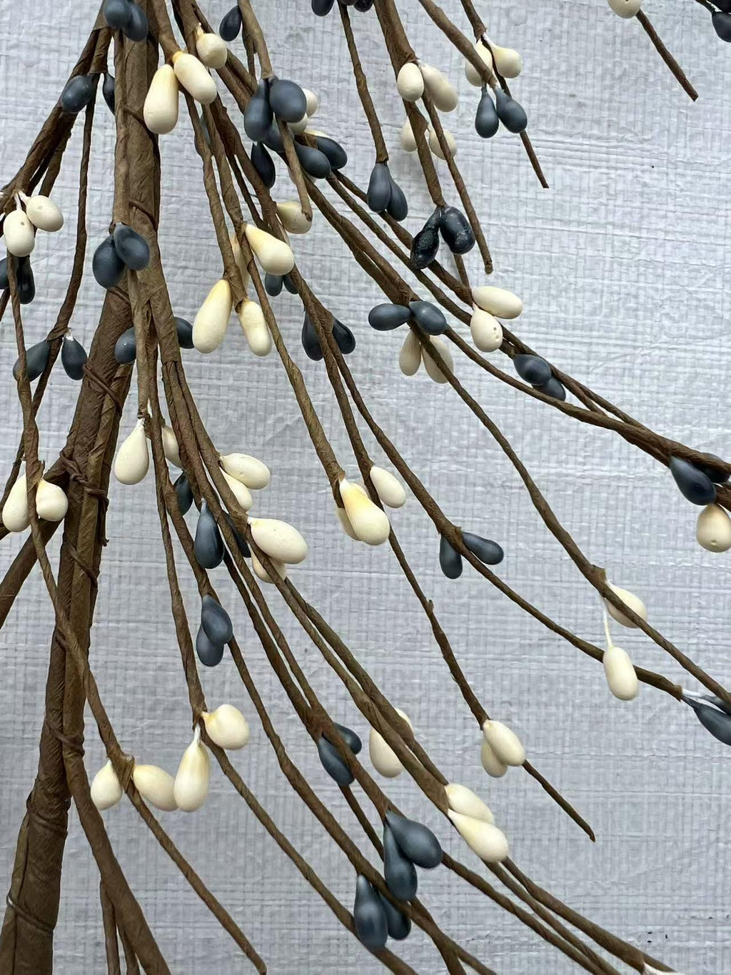 Blue and Cream Pip Berry Garland Rustic Farmhouse Door Swag Wall Decor Country Style