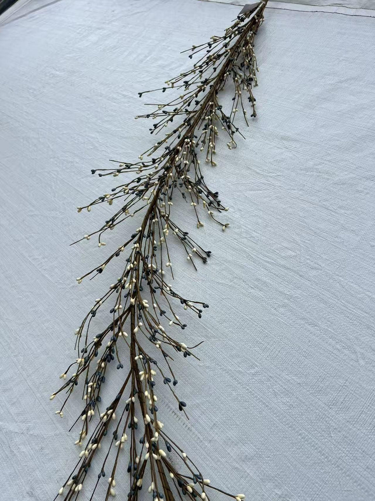 Blue and Cream Pip Berry Garland Rustic Farmhouse Door Swag Wall Decor Country Style