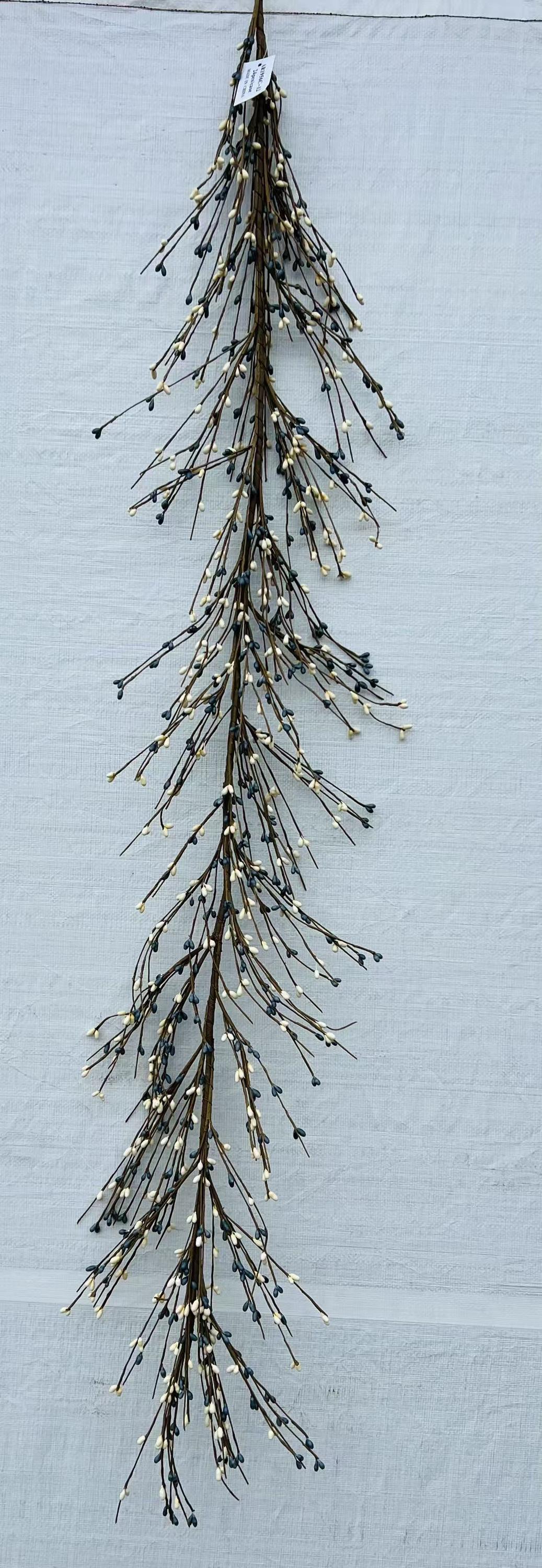 Blue and Cream Pip Berry Garland Rustic Farmhouse Door Swag Wall Decor Country Style