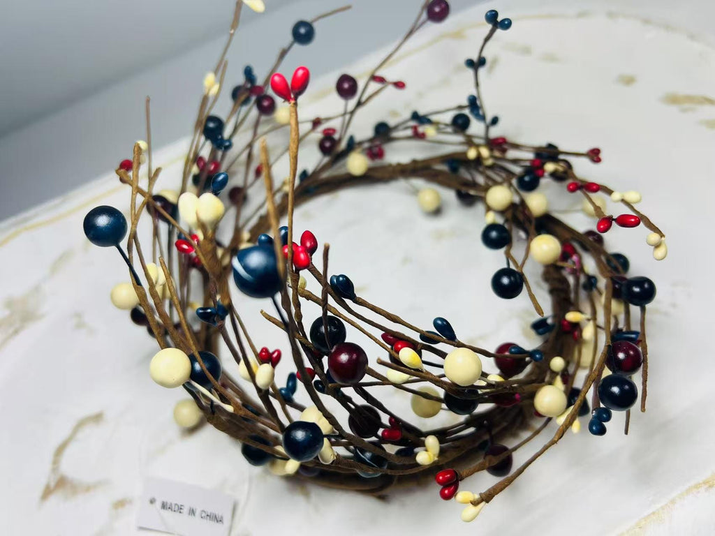 Patriotic Pip Berry Candle Ring: Rustic Americana Farmhouse Decor