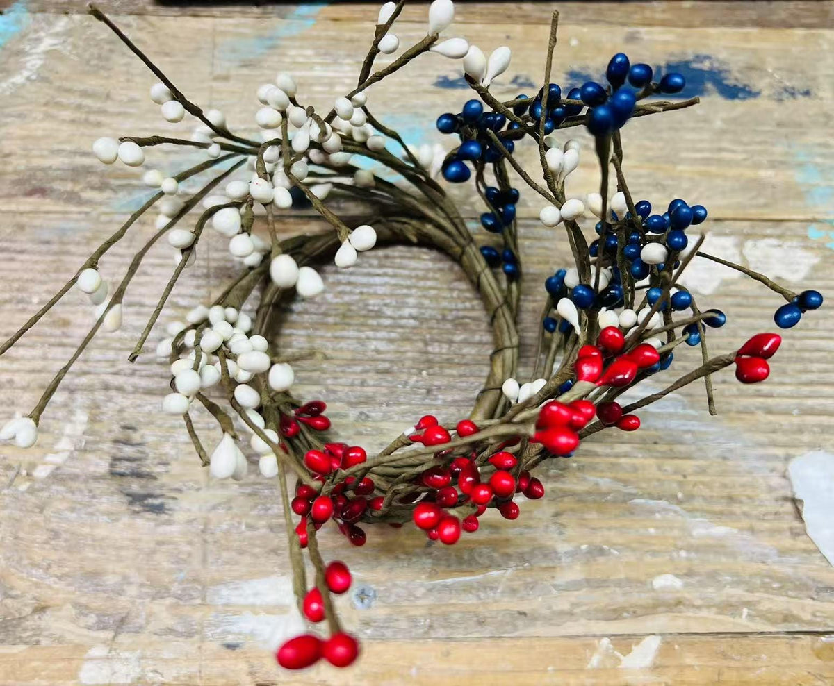 Pip Berry Candle Ring: 2.5" Patriotic Farmhouse Decor
