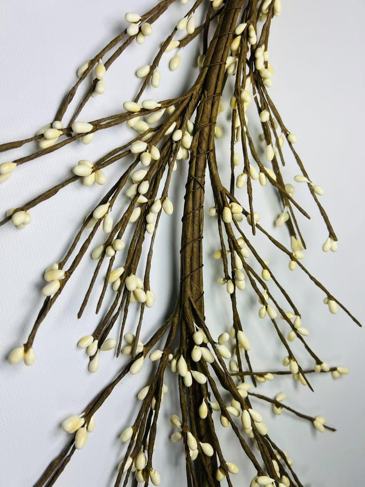 55” Cream Berry Garland, Rustic Farmhouse Decor, Artificial Twig Vine for Mantel or Wedding