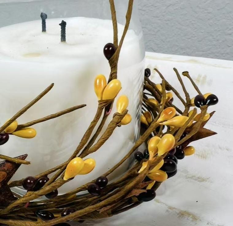 Pip Berry Candle Ring: Mustard, Burgundy, and Rustic Stars