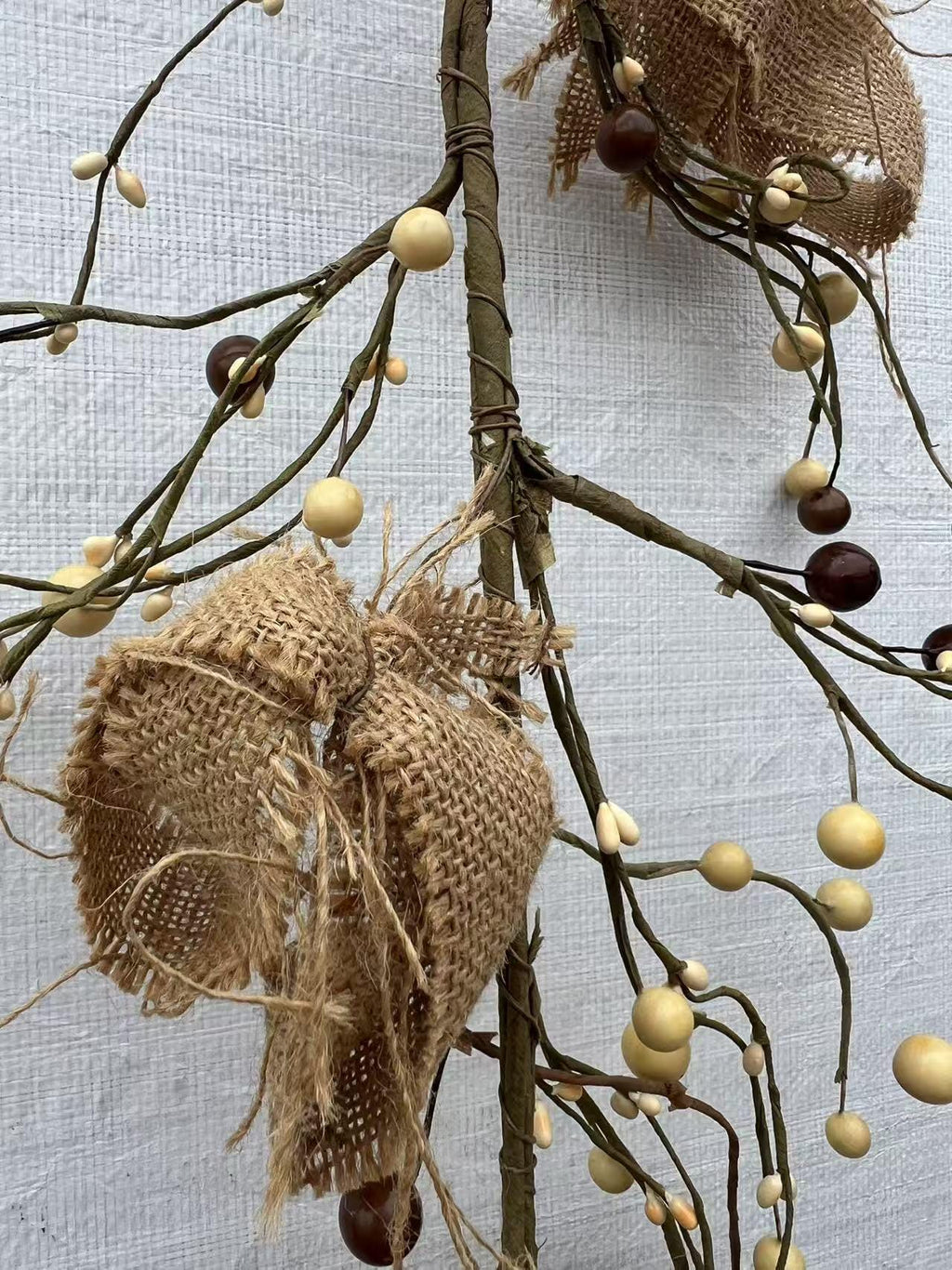 Rustic 5ft Pip Berry Garland with Burlap Roses, Farmhouse Country Decor, Primitive Mantel Accent