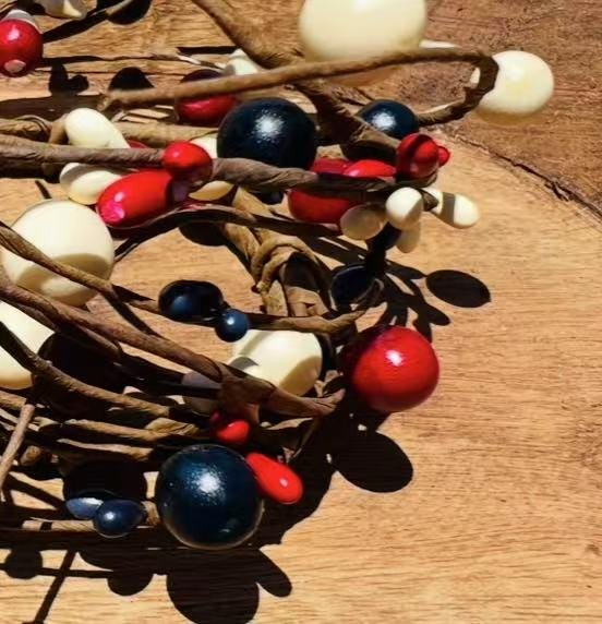 Rustic Patriotic Pip Berry Candle Ring: Red White Blue Mini Wreath (2.5")