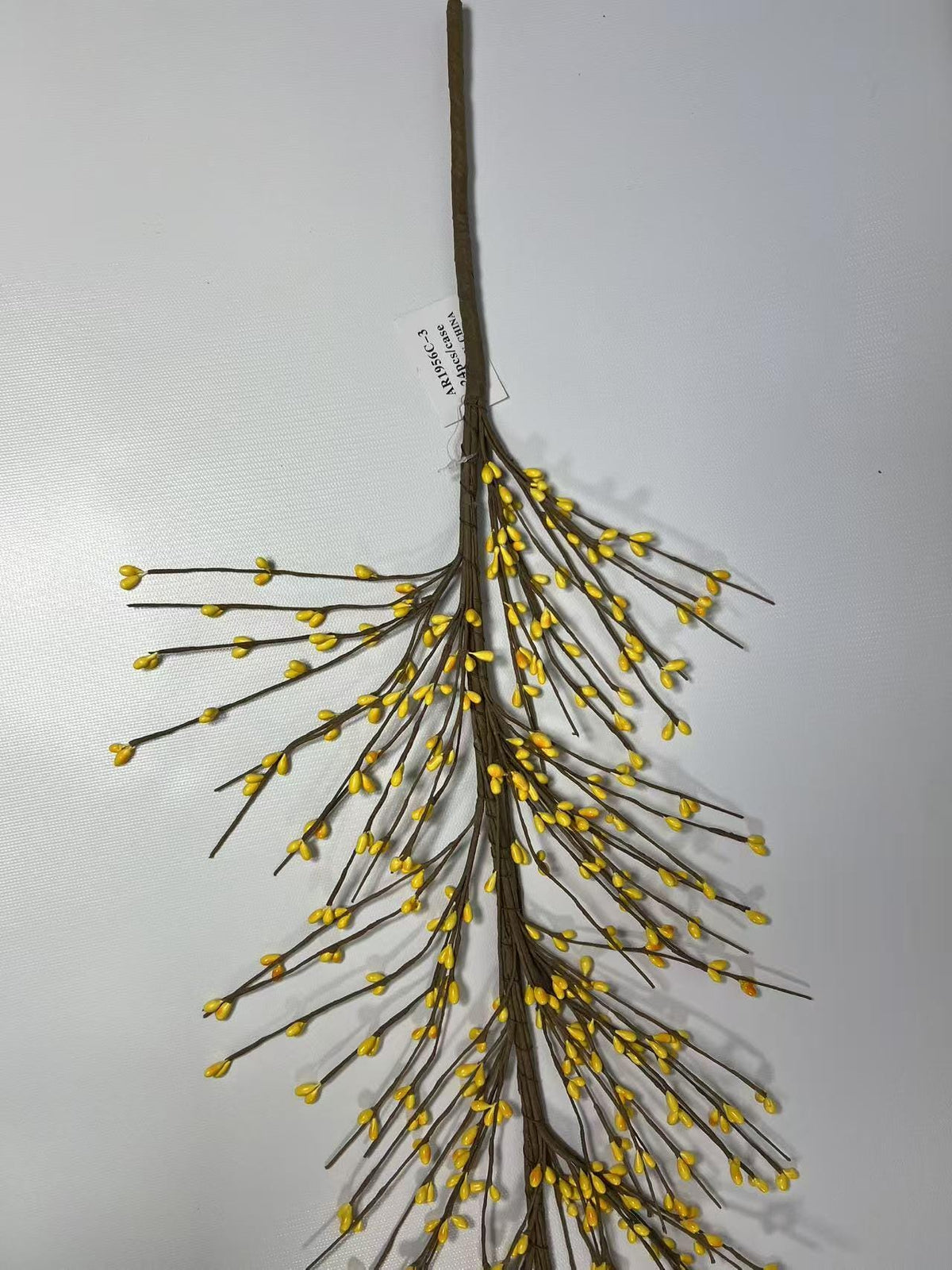 Yellow Pip Berry Garland 4.5ft | Rustic Farmhouse Spring Decor | Primitive Floral Mantel Garland