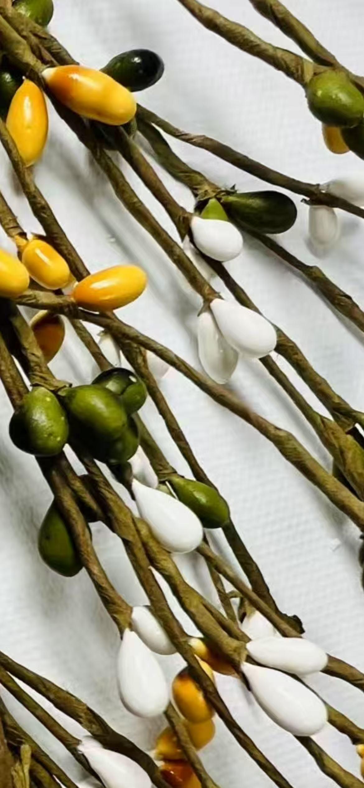 Green Yellow White Pip Berry Garland 4.5ft | Spring Farmhouse Decor | Rustic Country Mantel Garland