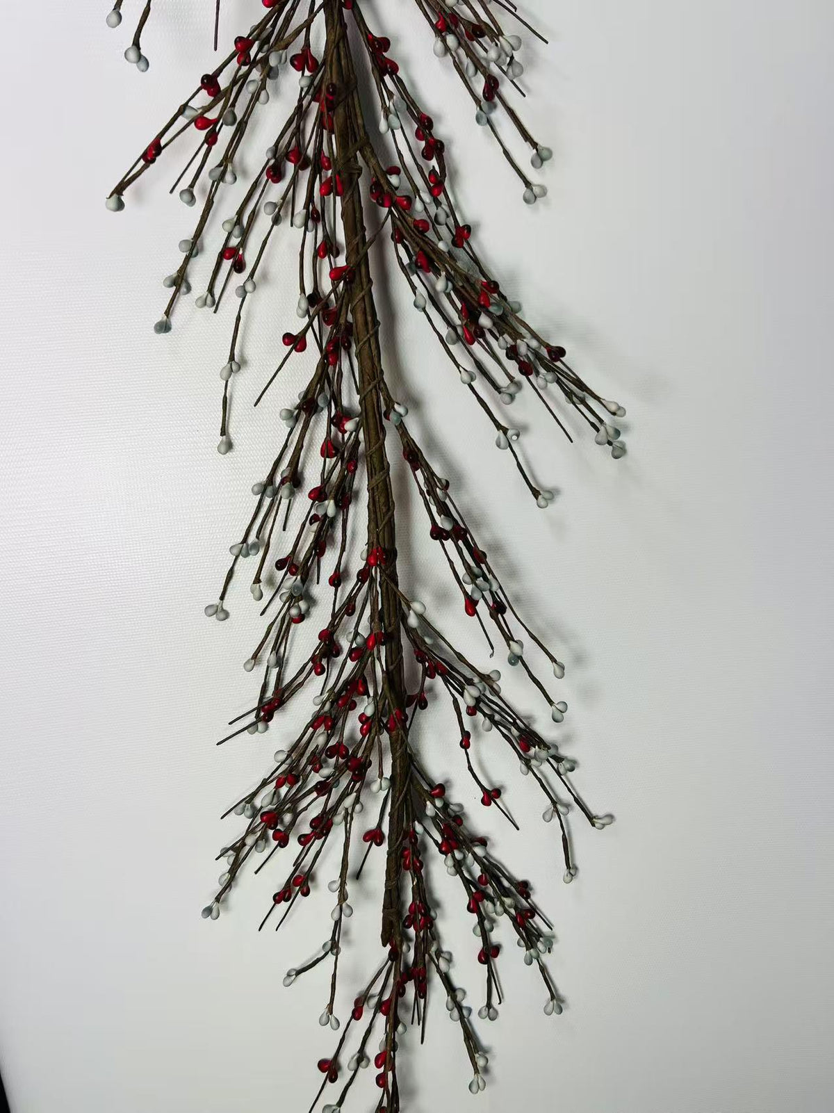 Red and Gray Pip Berry Garland 4.5ft | Rustic Farmhouse Christmas Decor | Winter Mantel Garland