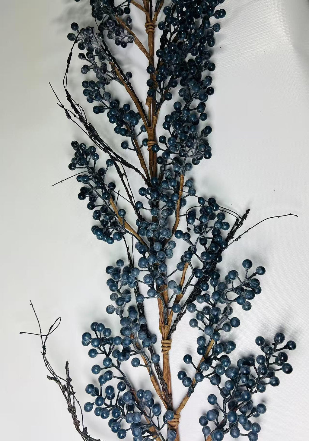 Powdered Blueberry Branch Garland: Rustic Farmhouse Decor