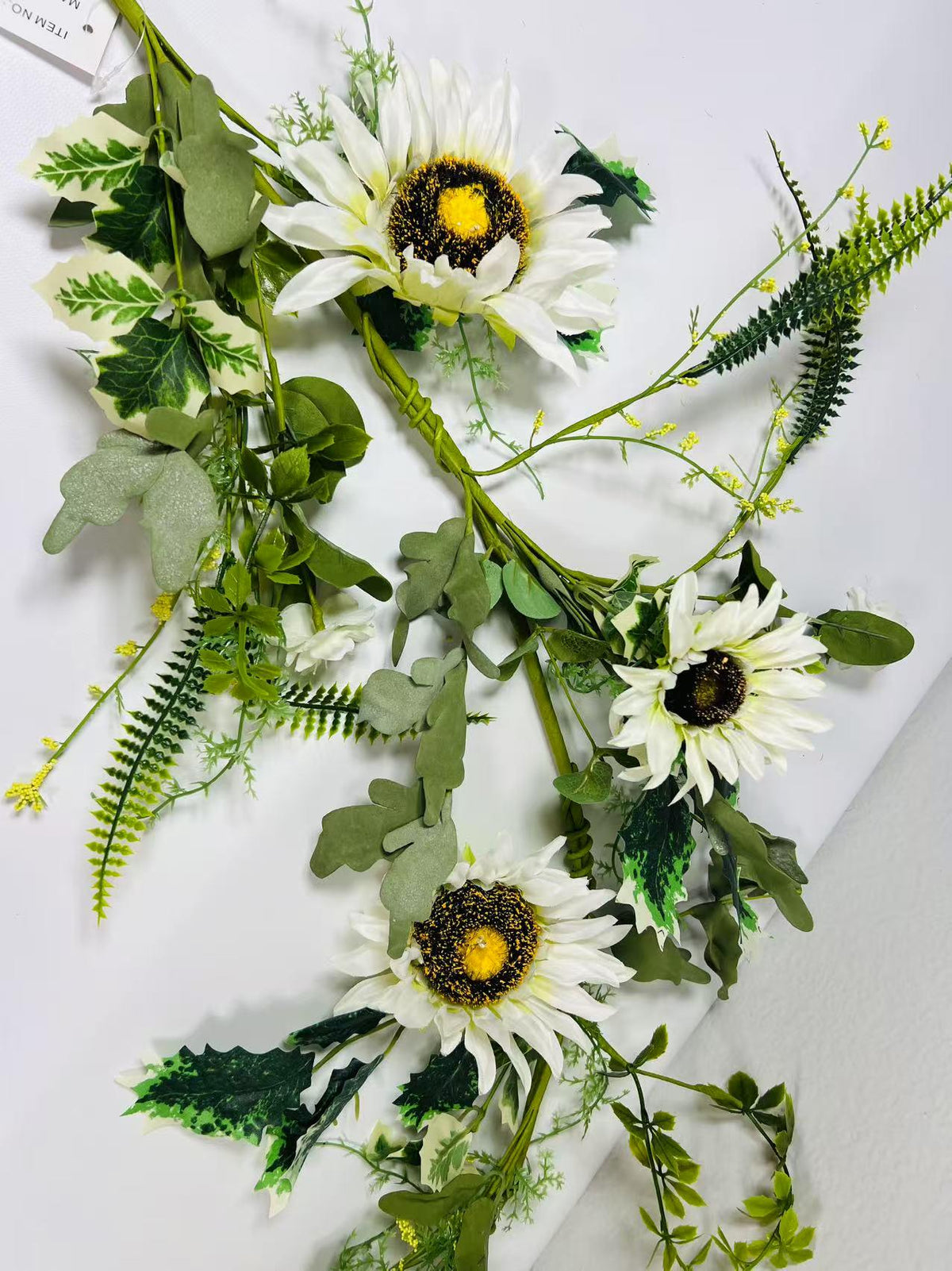 White Sunflower Garland 5ft | Farmhouse Greenery Garland | Rustic Artificial Floral Vine Decor