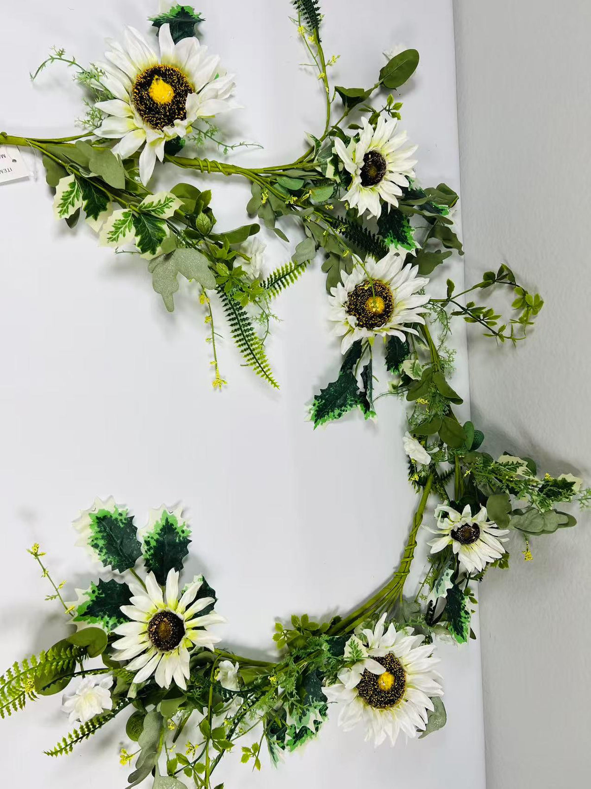 White Sunflower Garland 5ft | Farmhouse Greenery Garland | Rustic Artificial Floral Vine Decor