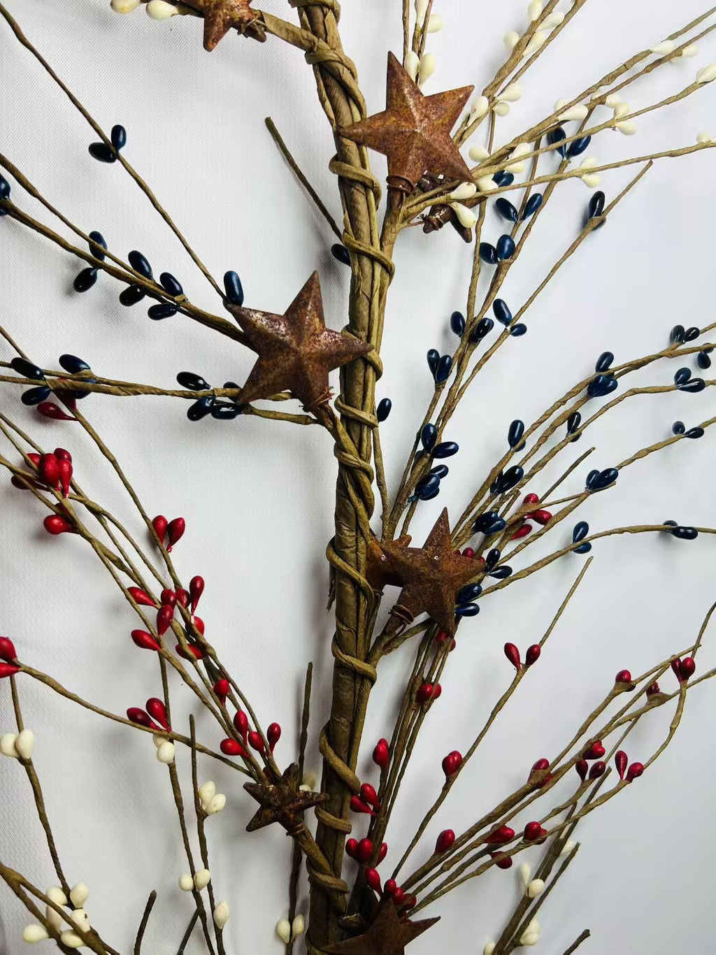 Patriotic Pip Berry Garland 55” Red White Blue Rustic Stars Americana Decor Mantel Wreath
