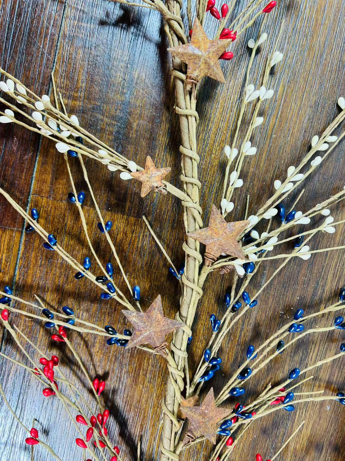 Patriotic Pip Berry Garland 55” Red White Blue Rustic Stars Americana Decor Mantel Wreath