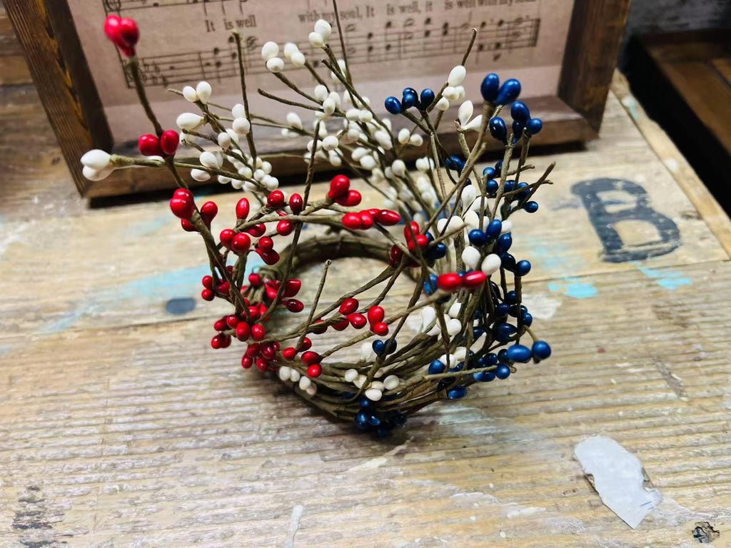 Pip Berry Candle Ring: 2.5" Patriotic Farmhouse Decor