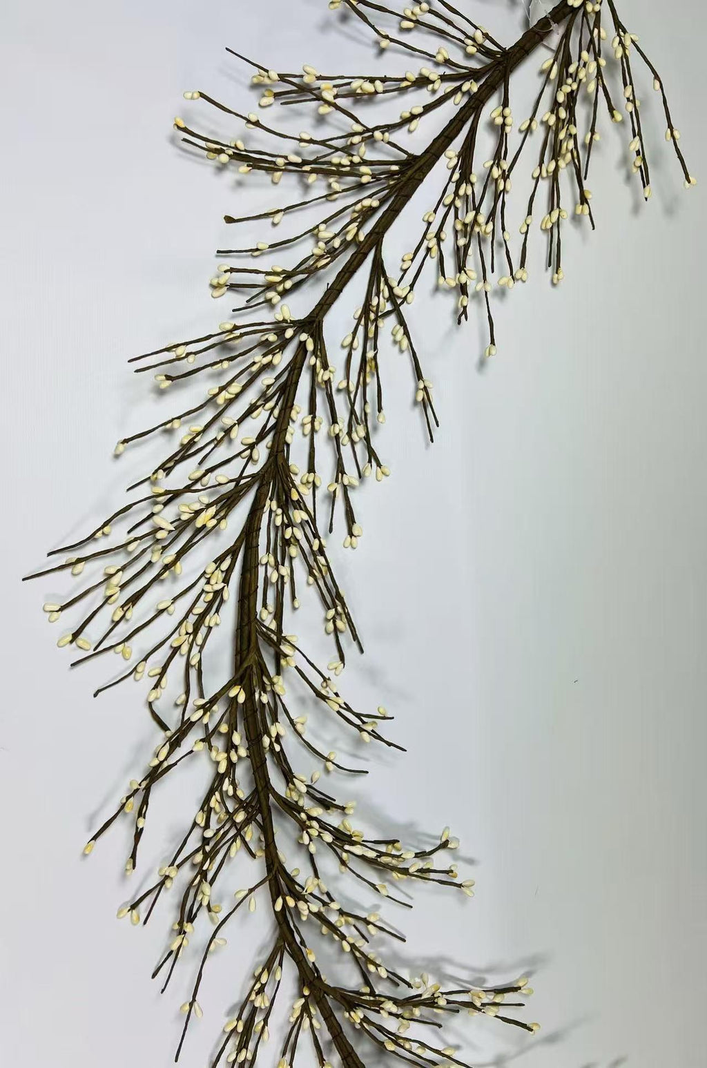 55” Cream Berry Garland, Rustic Farmhouse Decor, Artificial Twig Vine for Mantel or Wedding