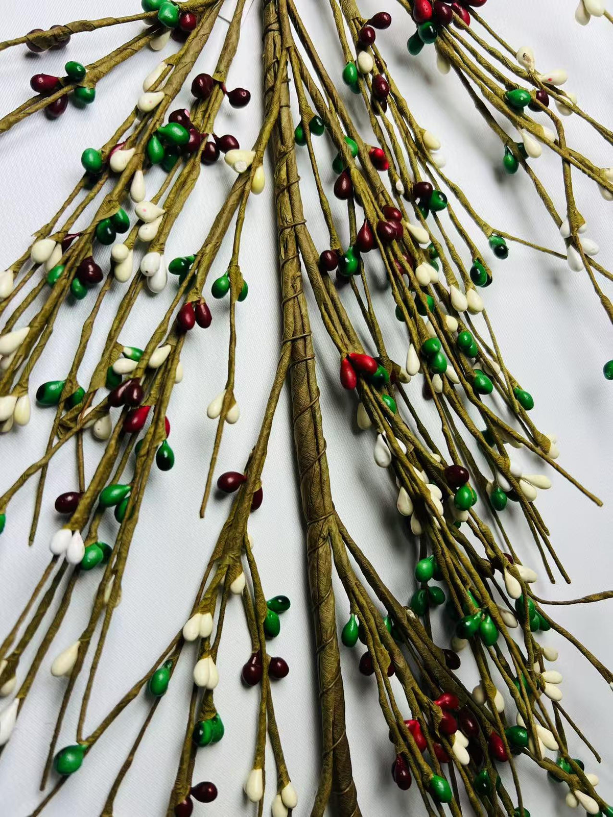 55” Christmas Pip Berry Garland Red White Green Rustic Holiday Winter Mantel Door Decor