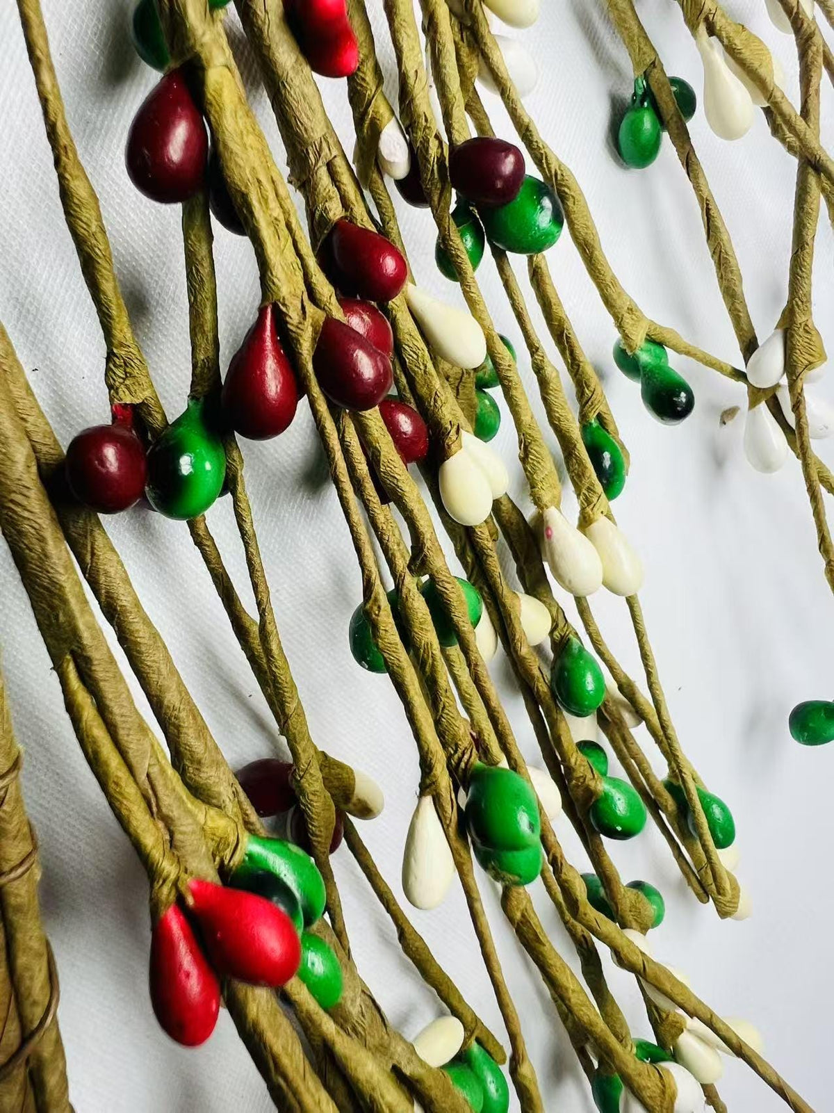 55” Christmas Pip Berry Garland Red White Green Rustic Holiday Winter Mantel Door Decor