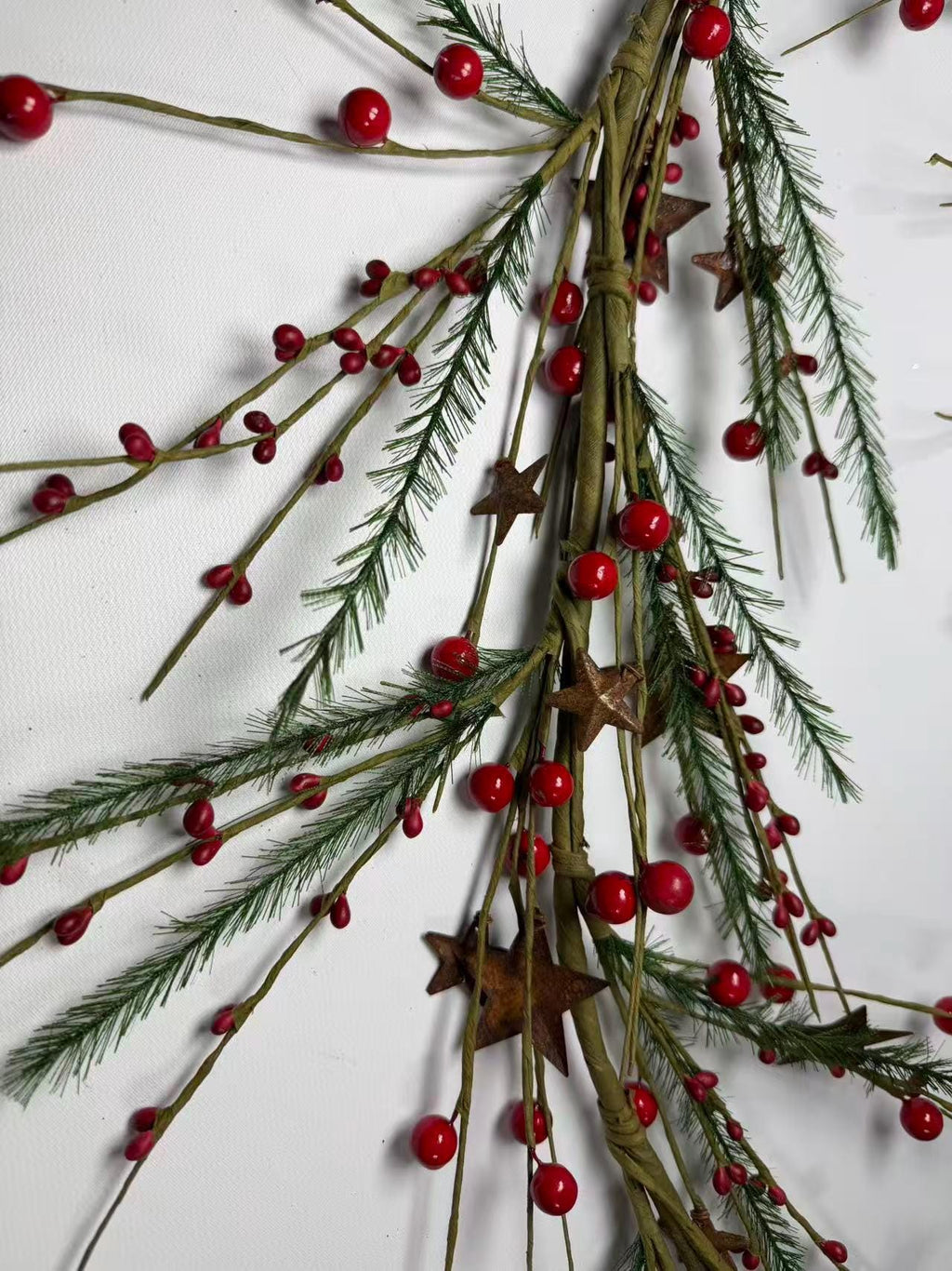 55 Inch Rustic Christmas Garland with Red Berries, Pine Greenery & Metal Stars Farmhouse Decor